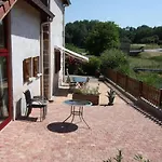 Tranquille Avec Cheminee, Terrasse Sur La Saone Et Borne Ev, Animaux Bienvenus - Fr-1-589-103