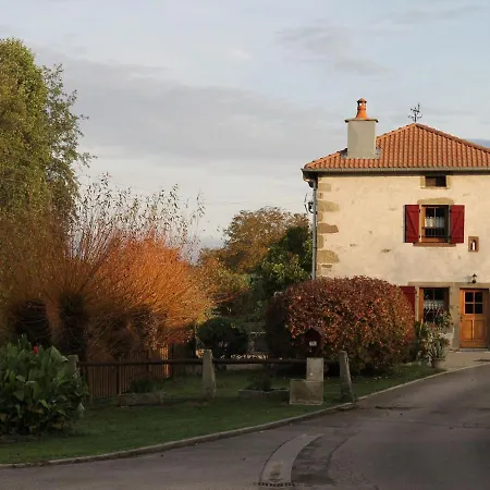 펜션 Tranquille Avec Cheminee, Terrasse Sur La Saone Et Borne Ev, Animaux Bienvenus - Fr-1-589-103 *